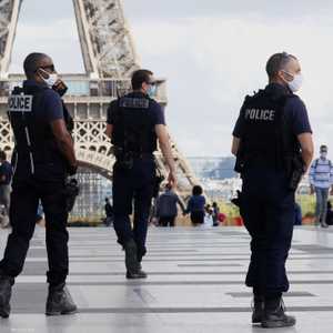 فرضت فرنسا إجراءات صارمة لمكافحة تفشي فيروس كورونا