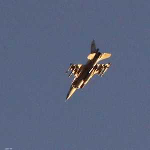 الجيش السوري أعلن عن تصديه لضربات إسرائيلية.