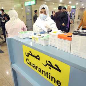 إصابات كورونا تراجعت في مصر