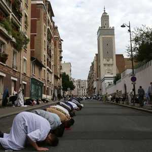 فرنسا تخشى نفوذ الإخوان في المؤسسات الإسلامية.