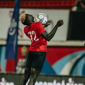 جانب من عمليات الإحماء للنادي الأهلي