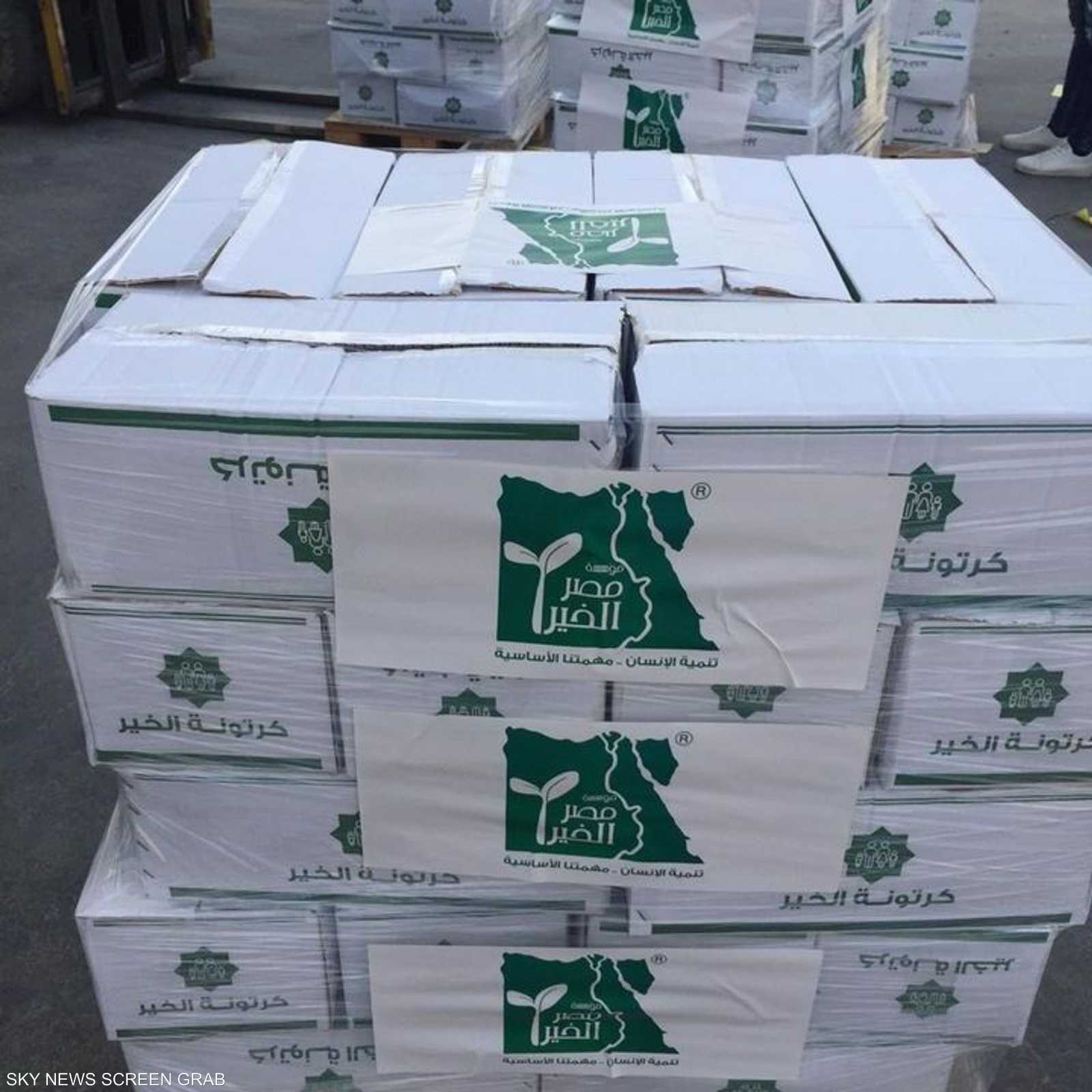 مساعدات غذائية خلال نقلها إلى السودان