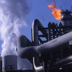 ارتفع سعر النفط 2 في المئة إثر تحسن صحة ترامب