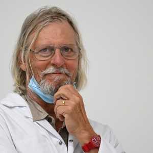 البروفيسور الفرنسي ديديي راؤول