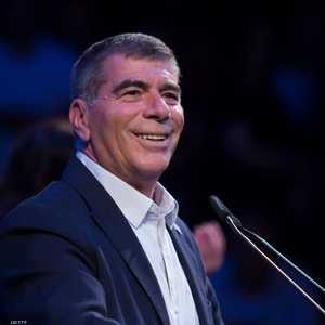 أوضح الوزير أن الإمارات تلعب دورا مهما في بناء مستقبل مزدهر