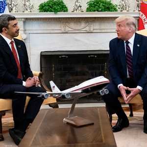 ترامب خلال اجتماعه مع وزير الخارجية الإماراتي