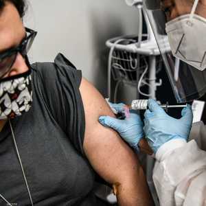 تجربة للقاح كورونا - أرشيفية