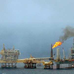 منشآت نفطية في خليج المكسيك قد تتوقف عن الإنتاج بسبب العاصفة