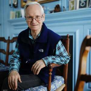 ميرزايينوف يقيم حاليا في الولايات المتحدة