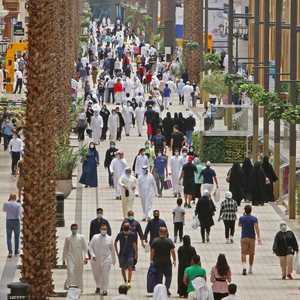 يشكل الكويتيون نحو 30 في المئة من إجمالي السكان