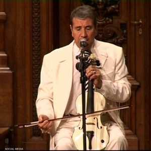 ولد حمدي بناني سنة 1943