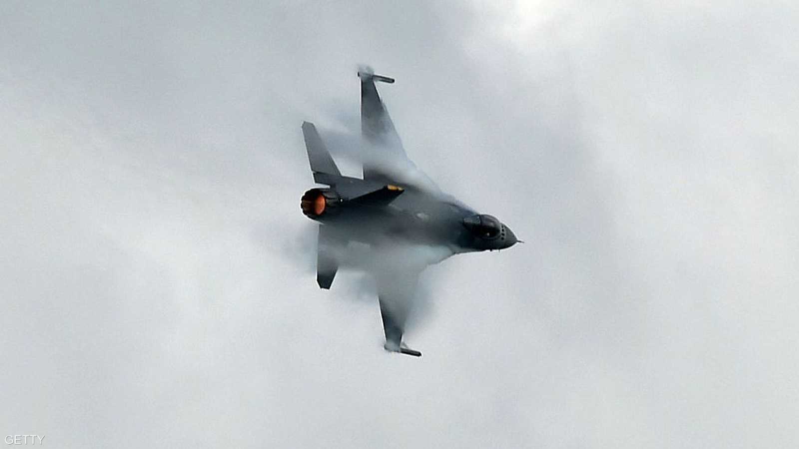 هي نسخة مطورة من المقاتلة السوفيتية "سو- 27