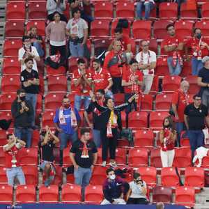 مشهد غير معتاد في السوبر الأوروبي.. جاهير قليلة