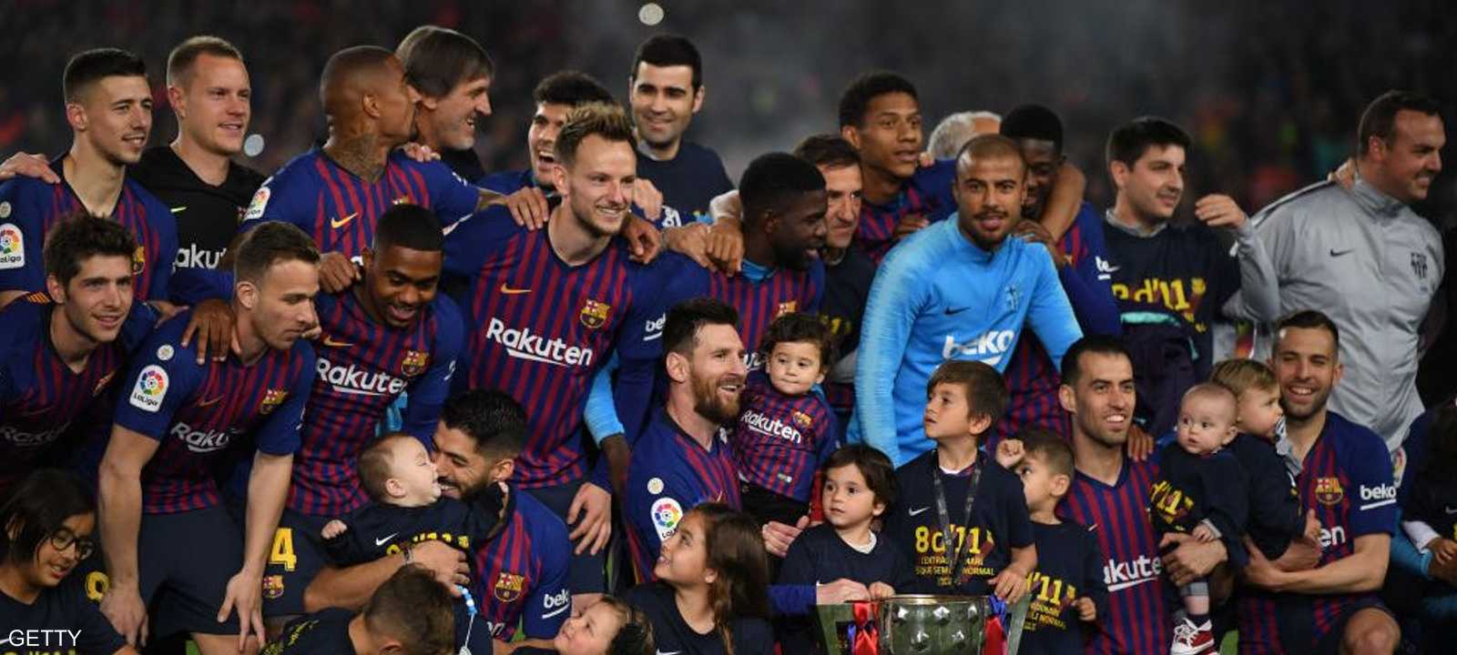 برشلونة أقدم، منذ عام 2018، على بيع 16 لاعبا تعاقد معهم