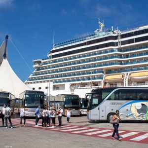 صورة لإحدى السفن السياحية