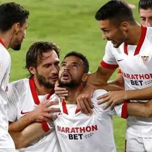 النصيري سجل هدفا في وقت قاتل