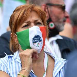 سجلت إيطاليا أكثر من ألفي إصابة جديدة الخميس