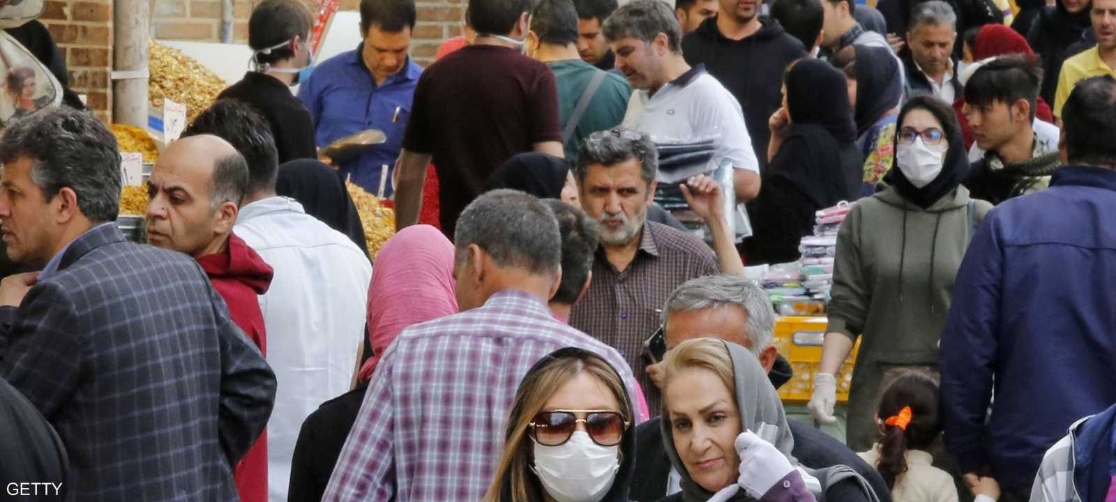 طهران لا تفرض لبس الكمامة في المناطق المفتوحة