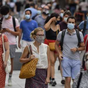 أغلب دول العالم تخفف إجراءات الوقاية من كورونا