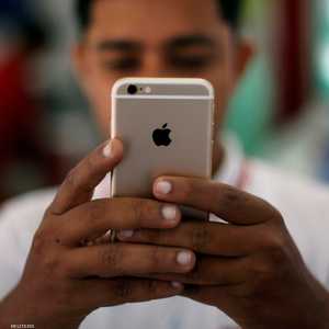 الهاتف الذكي يمكن أن ينقل فيروس كورونا