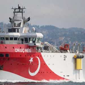 سفينة التنقيب التركية عروج ريس