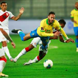 نيمار تعرض للعنف في معظم لمساته أثناء اللقاء