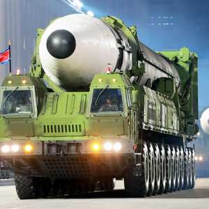 كشفت كوريا الشمالية عن صاروخ باليستي جديد عابر للقارات