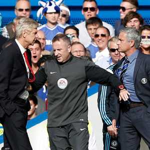 فينغر ومورينيو كانا على خلاف شبه دائم