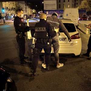 شرطة فرنسا تقوم بعمليات أمنية