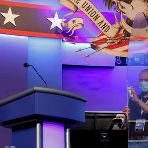 كتم الصوت.. خاصية إضافية في المناظرة الأخيرة