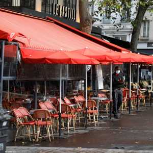 فرنسا تشدد إجراءاتها للحد من انتشار كورونا