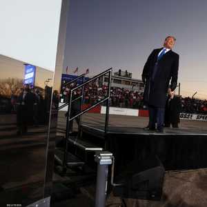 ترامب يرى أن تصويت البريد قد يؤخر إعلان النتائج