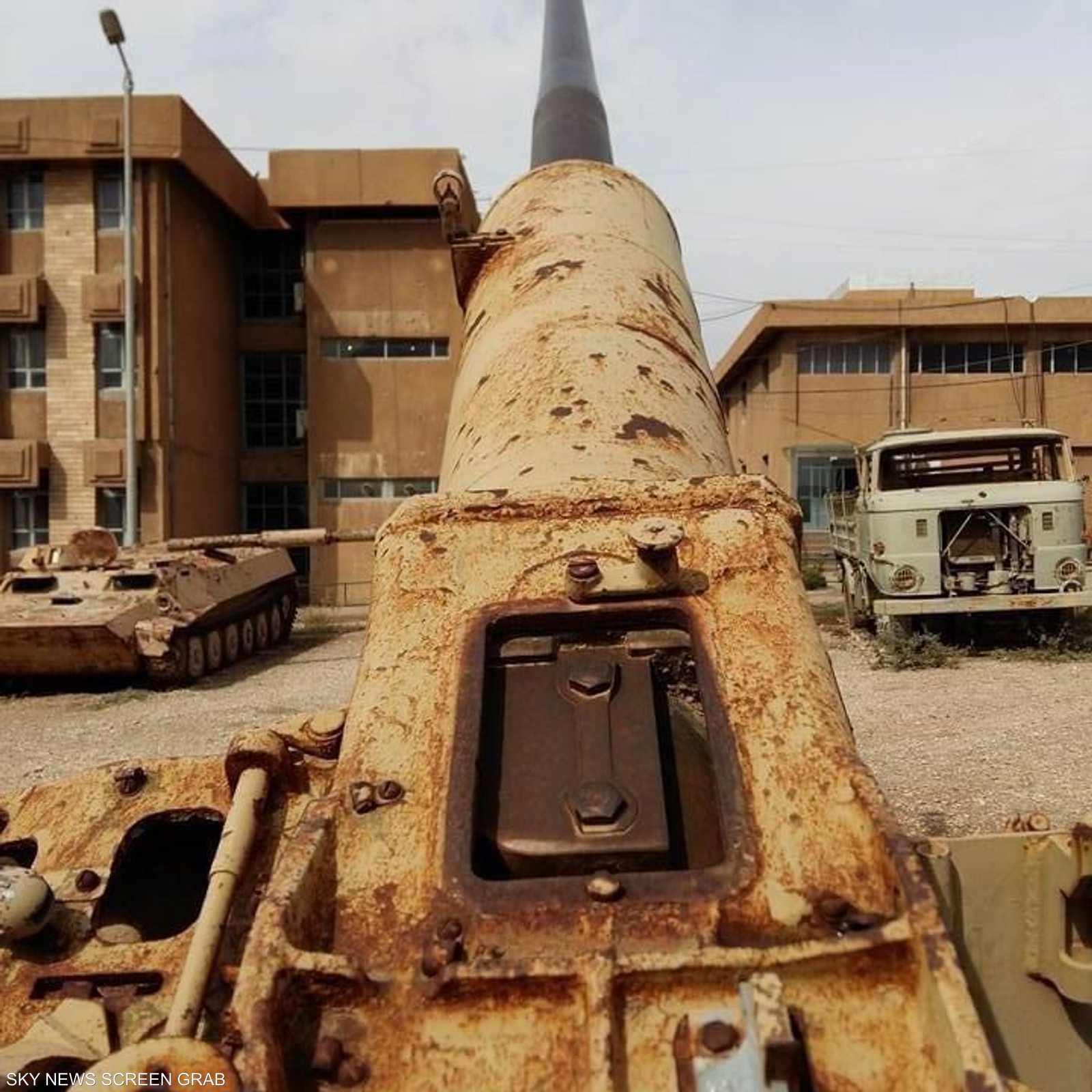 متحف الأمن الأحمر يديره الفنان التشكيلي الكردي آكو غريب