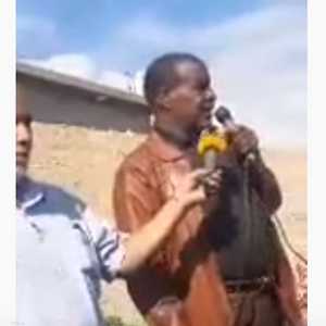 القائد الليبي ونيس بوخمادة توفي خلال إلقاء كلمة