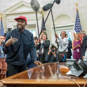 جانب من لقاء ترامب وكانيي ويست الشهير.