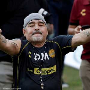 الأسطورة الأرجنتيني دييغو أرماندو مارادونا،