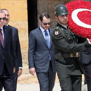 أردوغان وصهره بيرات البيرق