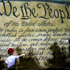 الدستور يرى أن المجمع هو الحل الوسط في عملية انتخاب الرئيس