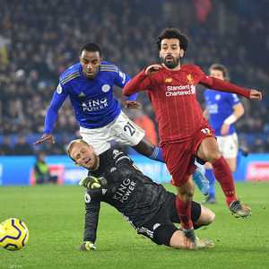 جانب من مواجهة صلاح أمام ليستر سيتي الموسم الماضي