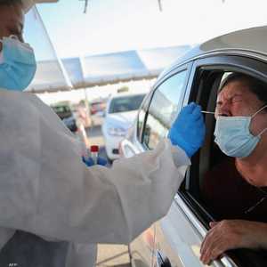 العالم يواصل معركته لوقف تفشي فيروس كورونا.. أرشيفية