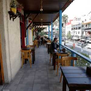 السلطات الأردنية طالبت السكان بعدم إقامة التجمعات