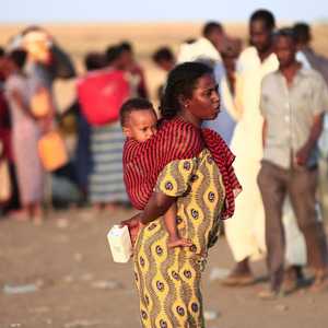 المعارك مستمرة وسط نزوح الآلاف.