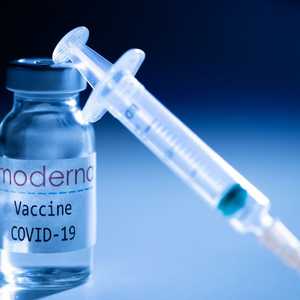 موديرنا أحد اللقاحات التي يشتبه بصلتها بالتهاب القلب