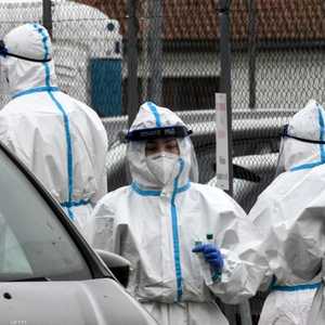 إصابات ووفيات كورونا في أميركا تتزايد بصورة كبيرة