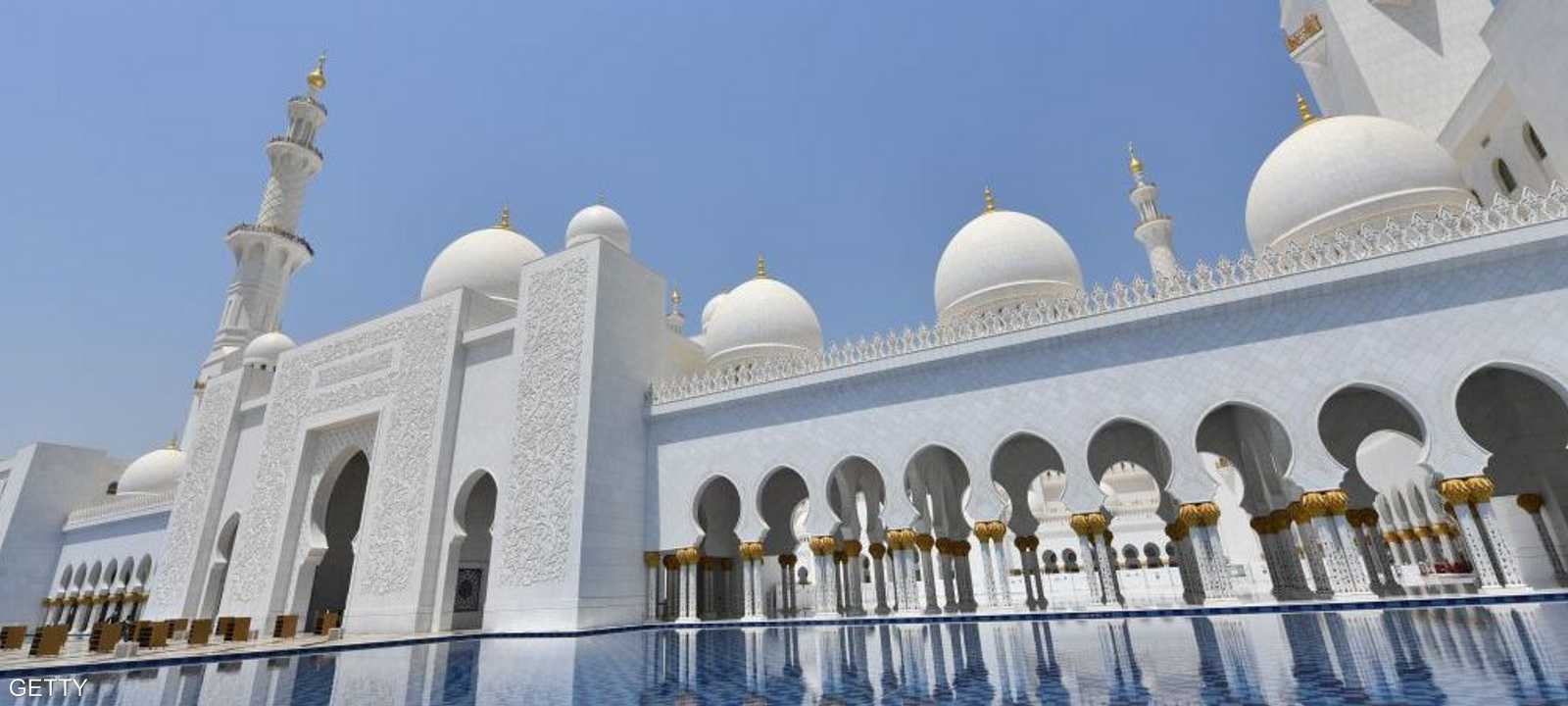 جامع الشيخ زايد الكبير في أبوظبي.