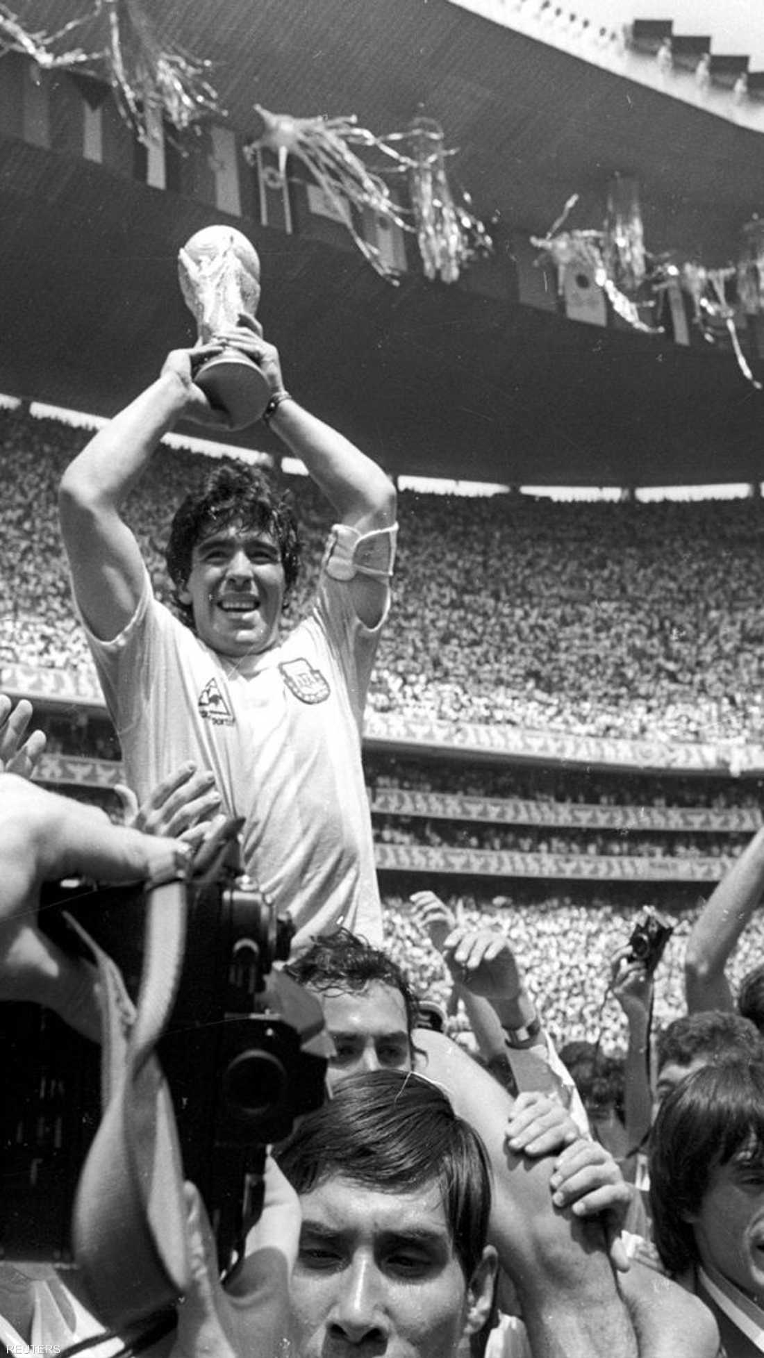لحظة لا تنسى.. التتويج بكأس العالم عام 1986