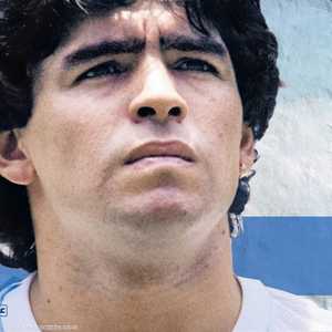 مارادونا توفي عن عمر 60 عاما.