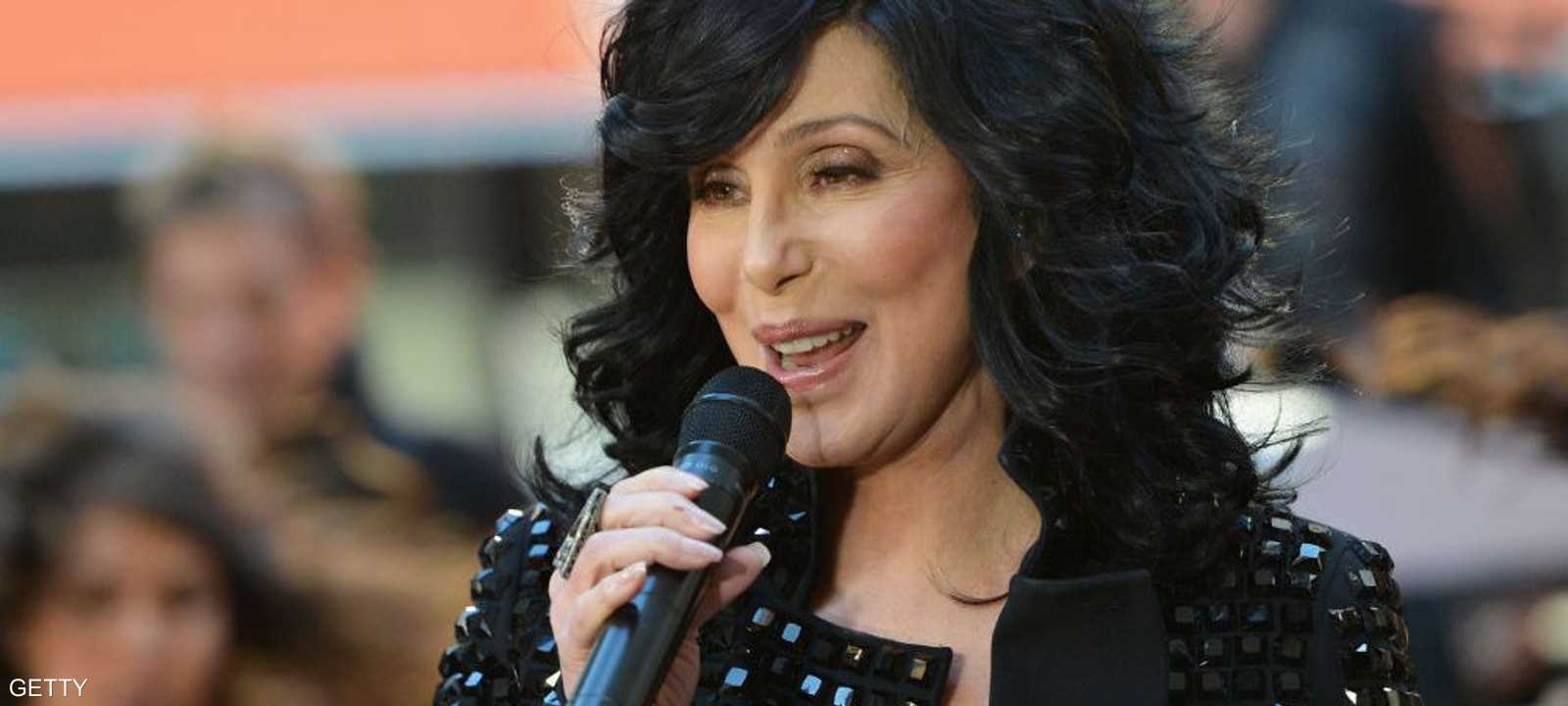 المغنية شير