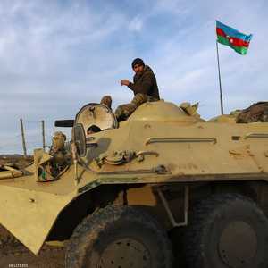 إحدى المدرعات التابعة للقوات الأذرية