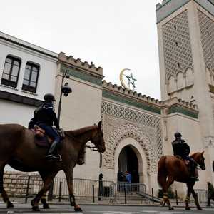 الحملة ستستهدف 76 مسجدا في فرنسا